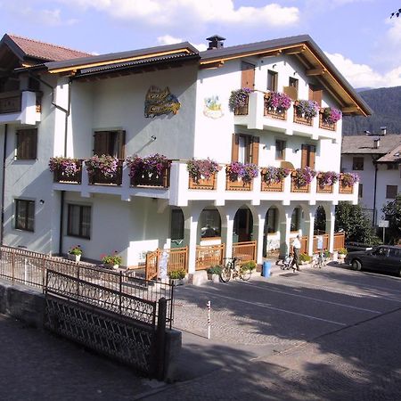 Hotel Al Caminetto Cembra Lisignago Luaran gambar